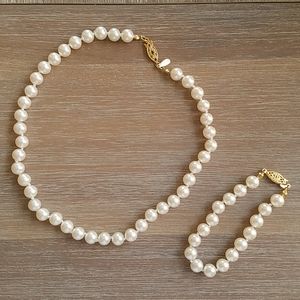 Vintage Napier Pearl Necklace & Bracelet